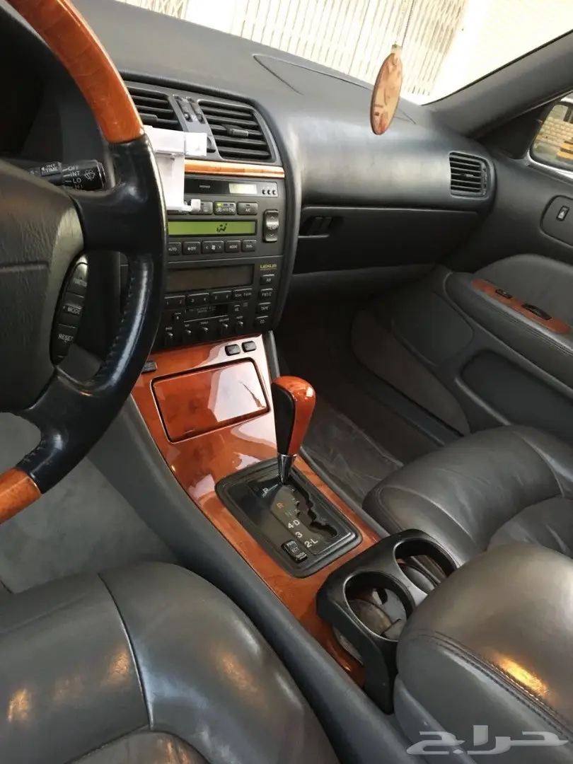 للبيع لكزس Ls400 تشليح نظيف (image 6)