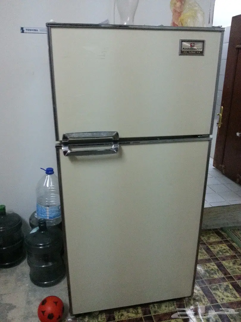 فرش (غرفة نوم-ثلاجة-غسالة-بوتجاز-مطبخ-مكيف) (image 6)