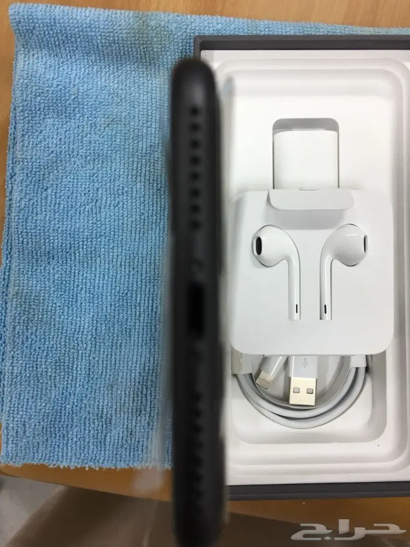 iphone 8 plus 64 GB  (image 4)