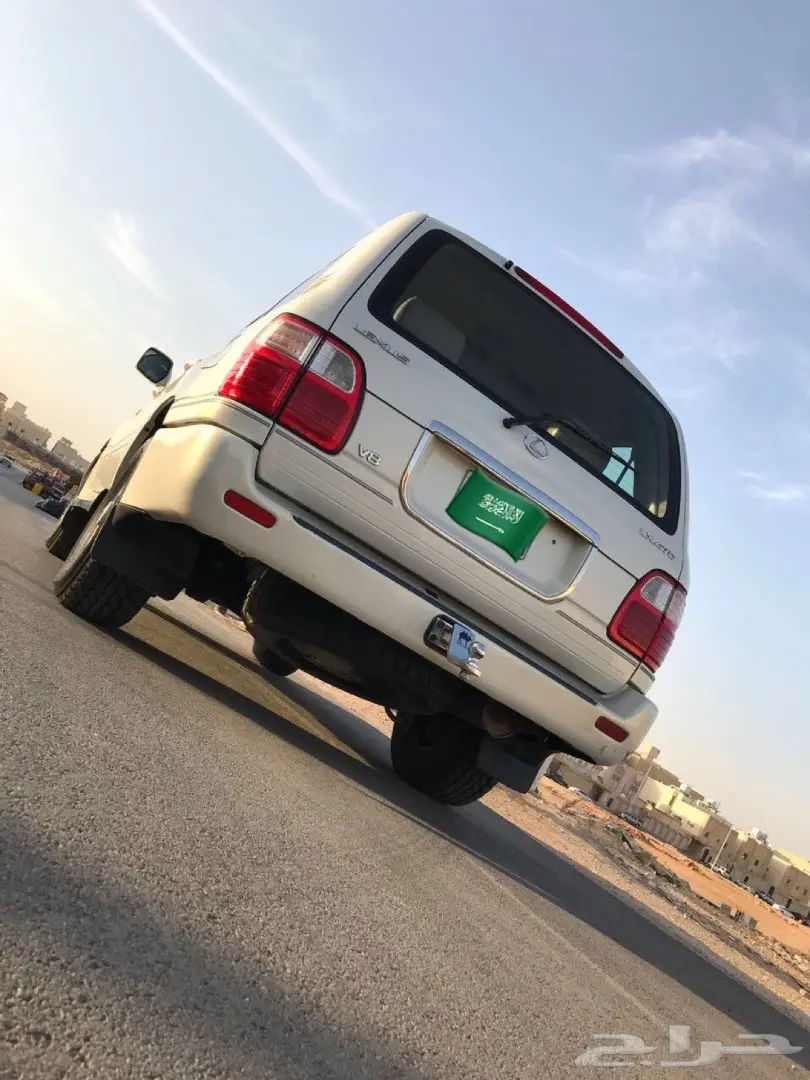 جيب لكزس موديل 99