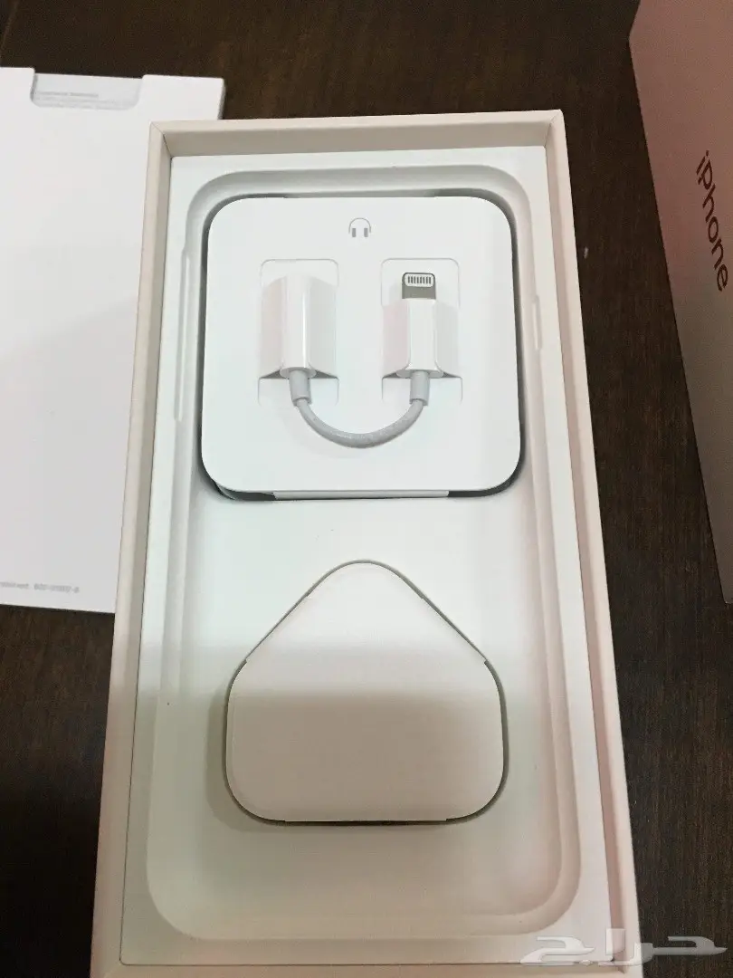 للبيع جوال ايفون 8 العادي اخو الجديد (image 4)