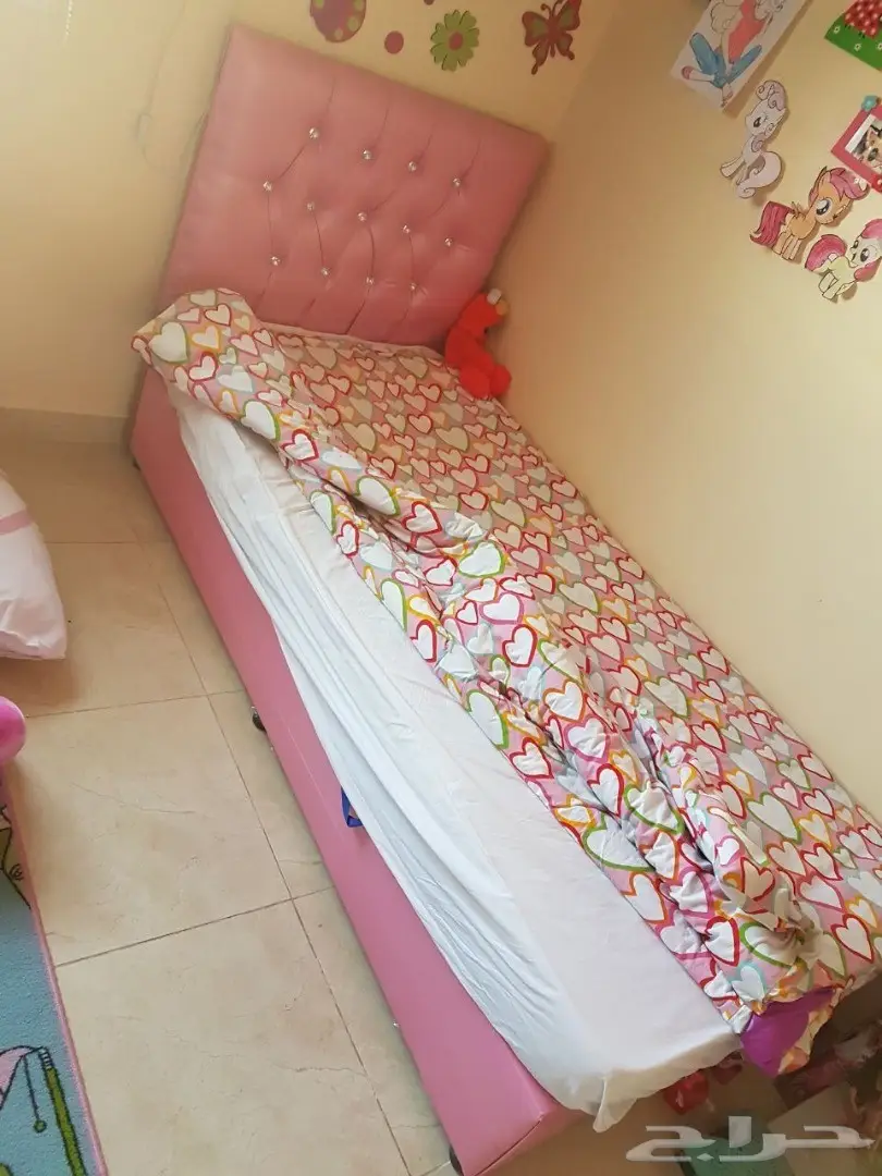 ثريا و فرن و سرير (image 2)