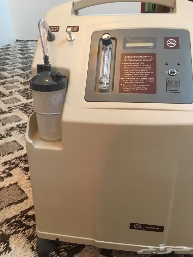 سرير طبي اطفال ومولد اكسجين