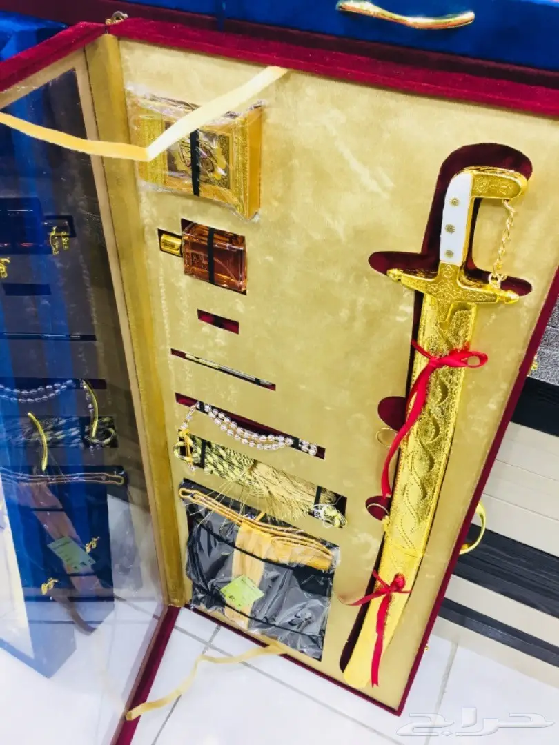 طقم هديه يجمل وبسعر أجمل الكميه محدودة جدا  (image 2)