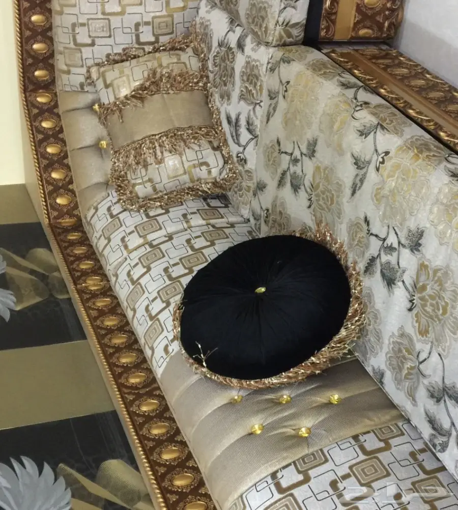 كنب نظيف جدا للبيع حفر الباطن (image 2)