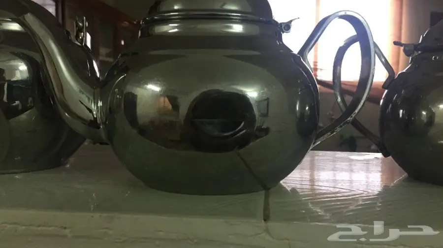 للبيع ابريق السيف