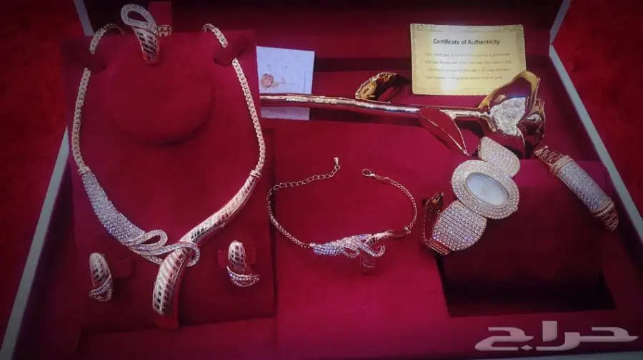 جديد 2018 افخم هدية نسائيه تقدمها لكل مناسبه (image 4)