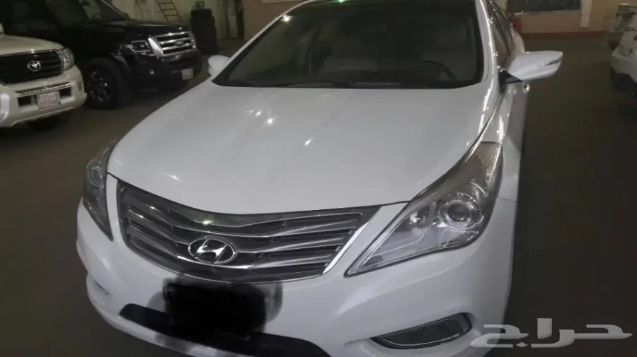 هونداي ازيرا 2012 للبيع 