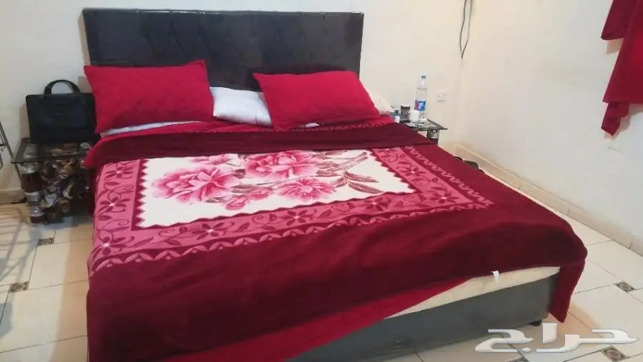 سرير مزوج جديد مع المرتبه بسعر مغر