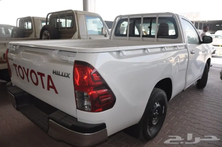 هايلكس غمارةGLبنزين2018ماكينة 2000سي سي 46500