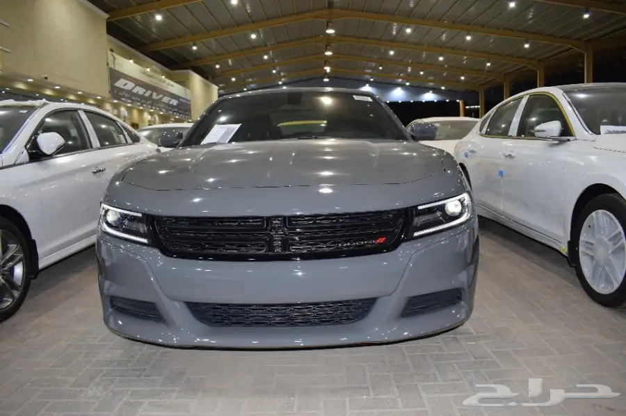 شاحنة شيفروليه تشارجر SXT 1 - 2018 (V6) - سعودي (image 10)