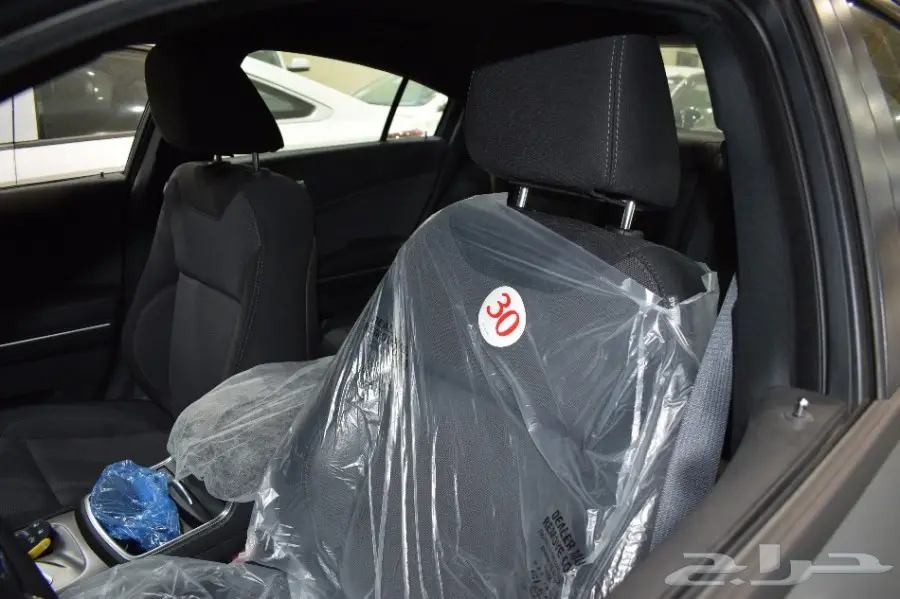 شاحنة شيفروليه تشارجر SXT 1 - 2018 (V6) - سعودي (image 14)