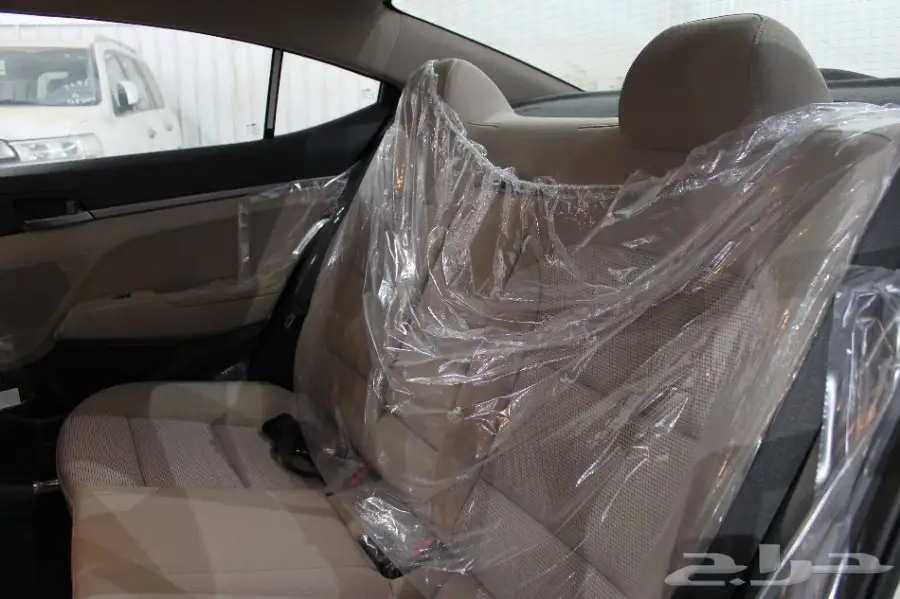 النترا .2018 . GL . محرك 2.0 CC . اقل سعر  (image 7)