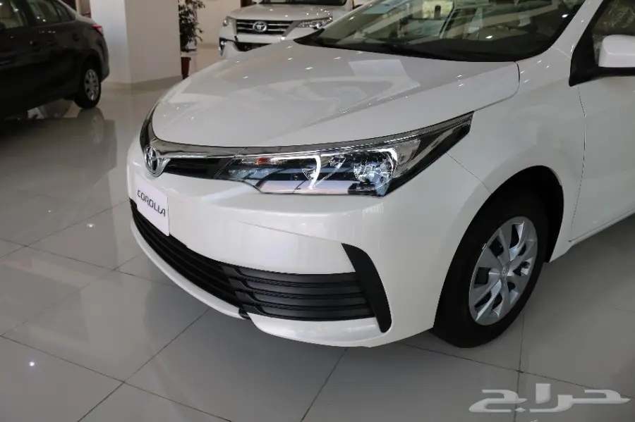 تويوتا كورولا استنادر اتوماتيك موديل 2018 (image 2)