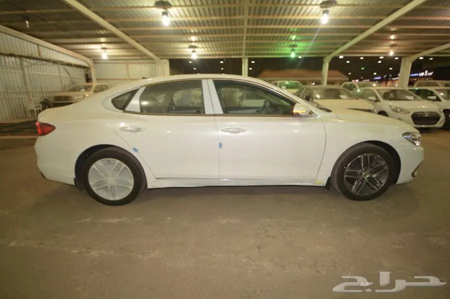 هيونداي ازيرا 2018 استاندر الوعلان 94 ألف (image 2)