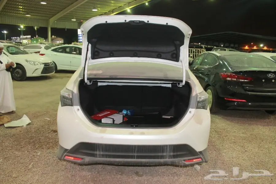 تويوتا كورولا موديل 2016 سعودي  (image 14)