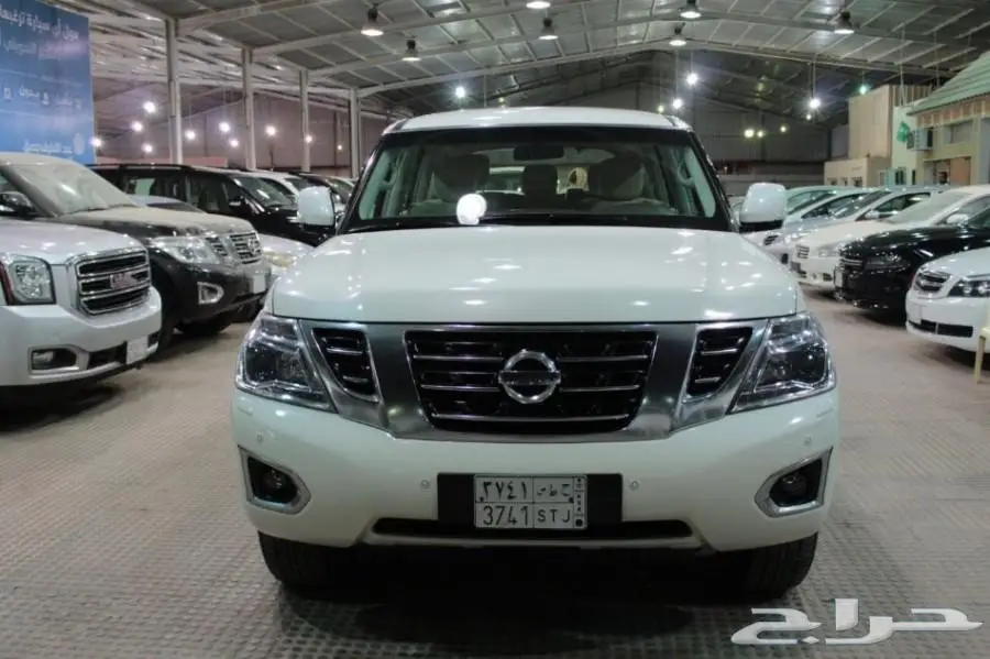 باترول 2014 ال اي 400 مخزن