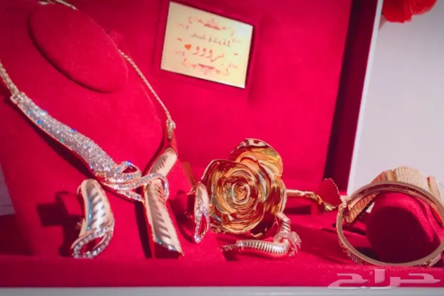 جديد 2018 افخم هدية نسائيه تقدمها لكل مناسبه (image 13)