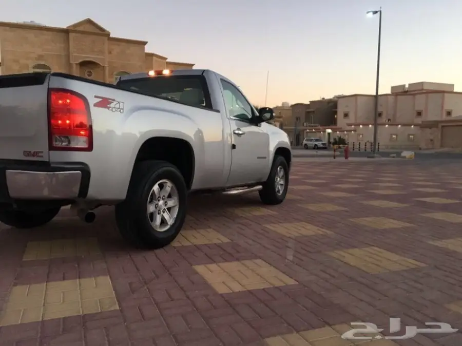 جمس وانيت سييراموديل 2012 على الشرط  وكاله (image 1)