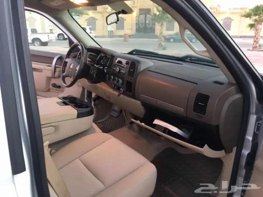 جمس وانيت سييراموديل 2012 على الشرط  وكاله (image 4)