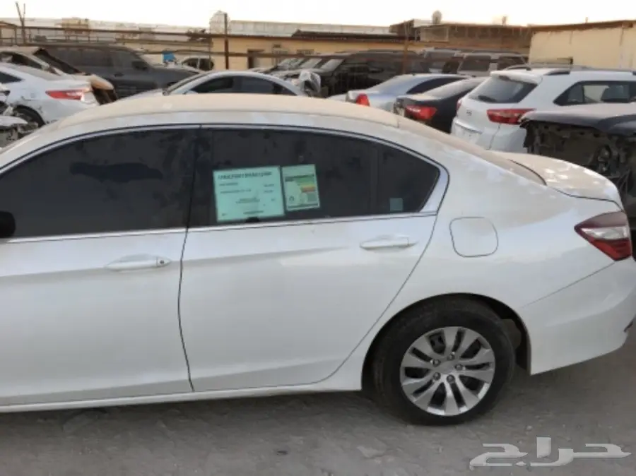 هوندا 2017 مصدومة (image 1)