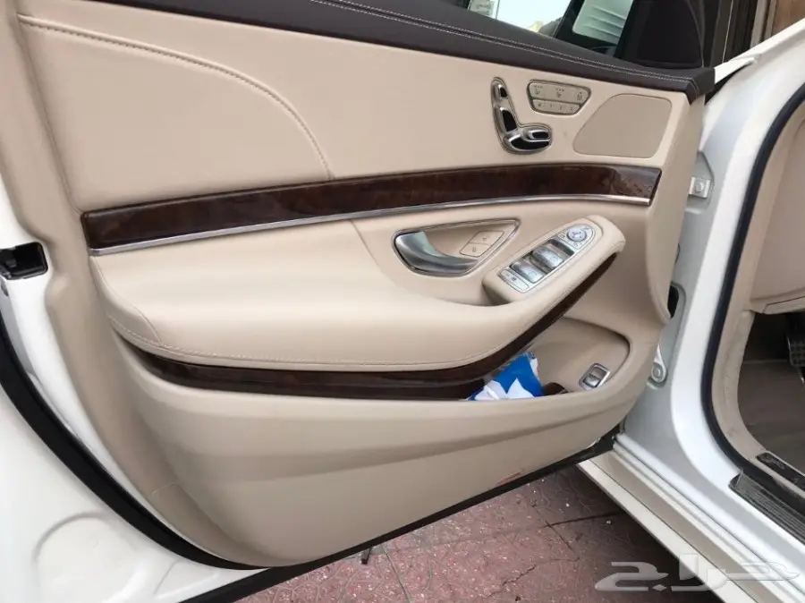 إضافات مرسيدس الأنيقة - خشبية فاخرة (image 3)