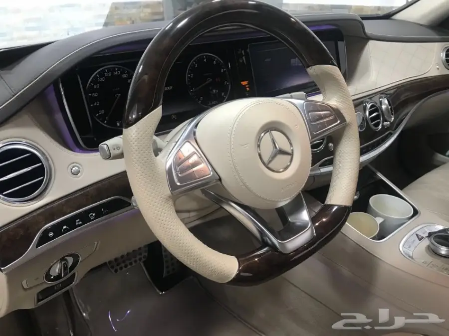 إضافات مرسيدس الأنيقة - خشبية فاخرة (image 9)