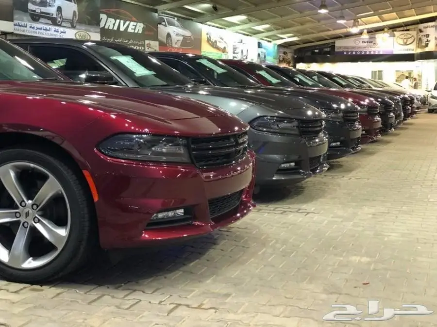 مطلوب شاحنة شارجر 2018 SXT PLUS - بحالة ممتازة! (image 1)