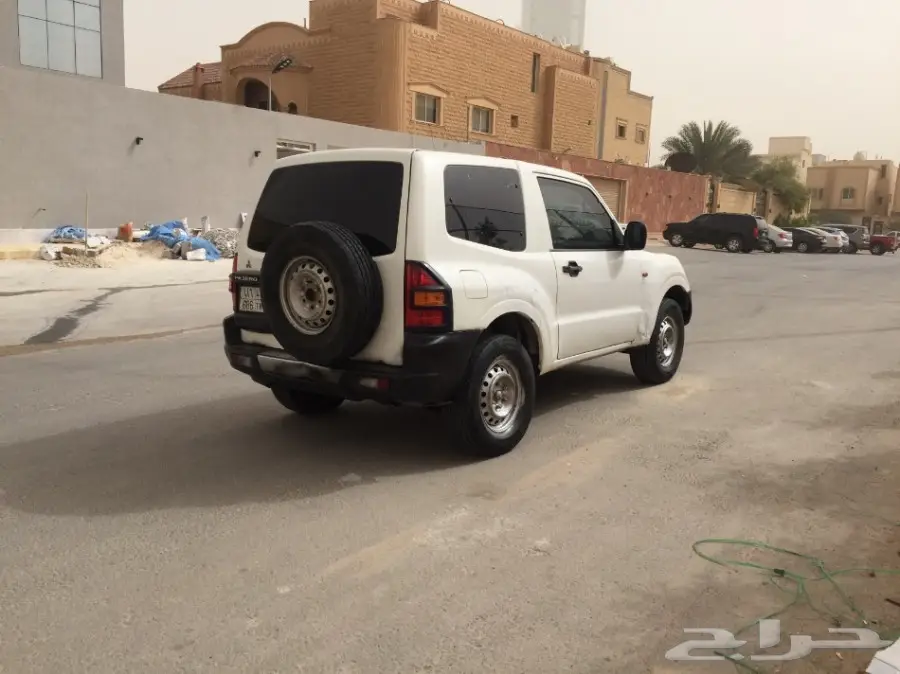 للبيع باجيرو ربع 2002  او للبدل (image 6)