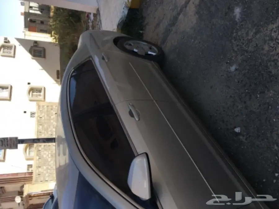 للبيع ماليبو2010 (image 4)