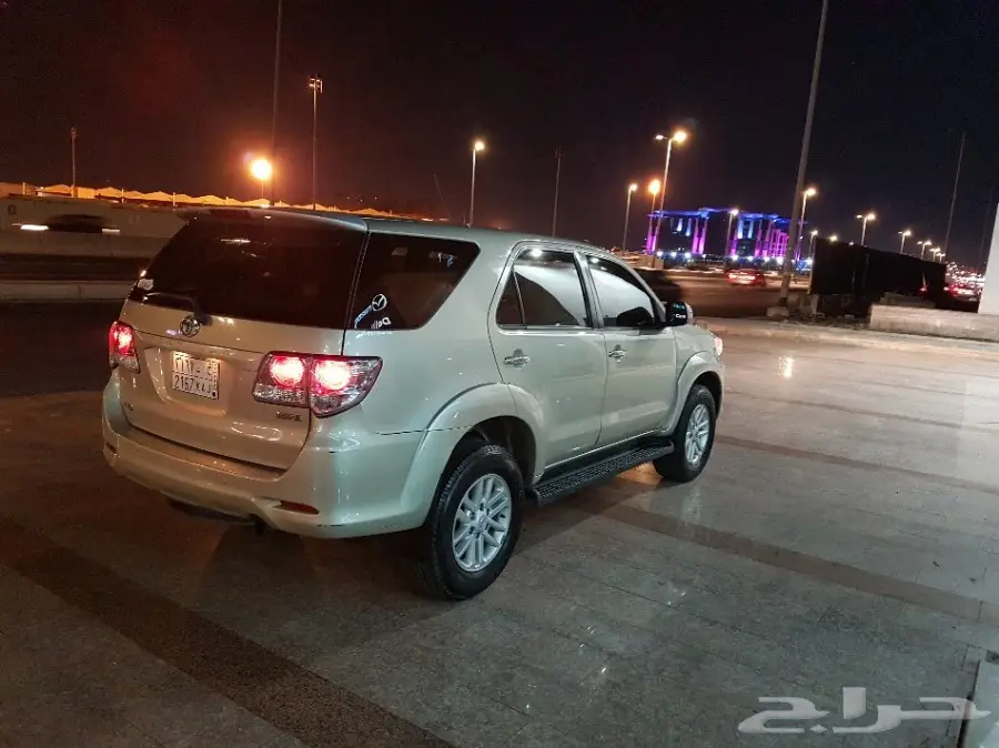 تويوتا جيب فورتشنير 2013 بدي وكاله (image 5)