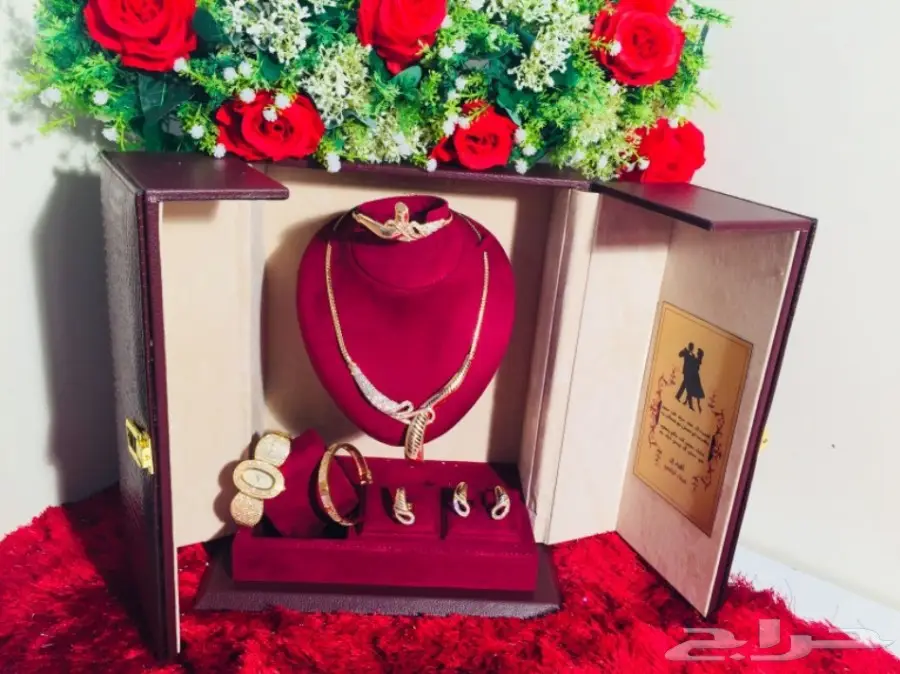 افخم هدية نسائيه تقدمها شاهد الصور 