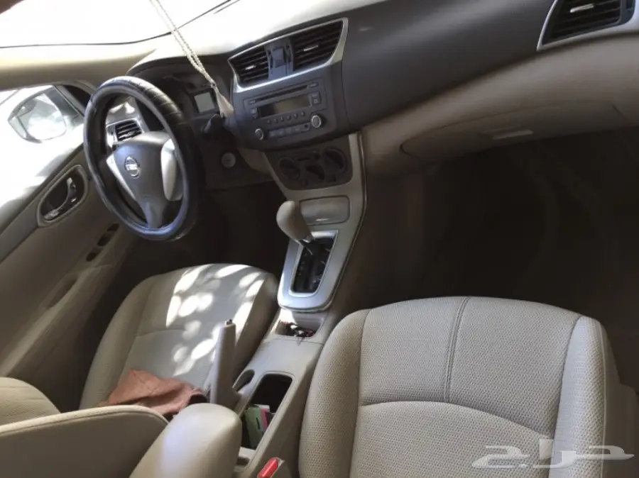 سيارة للبيع نيسان سنترا (image 2)