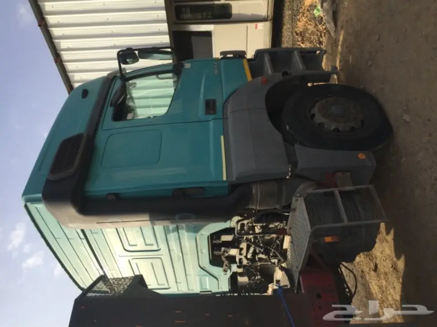 للبيع اكسور 2003 مع السطحه  (image 2)