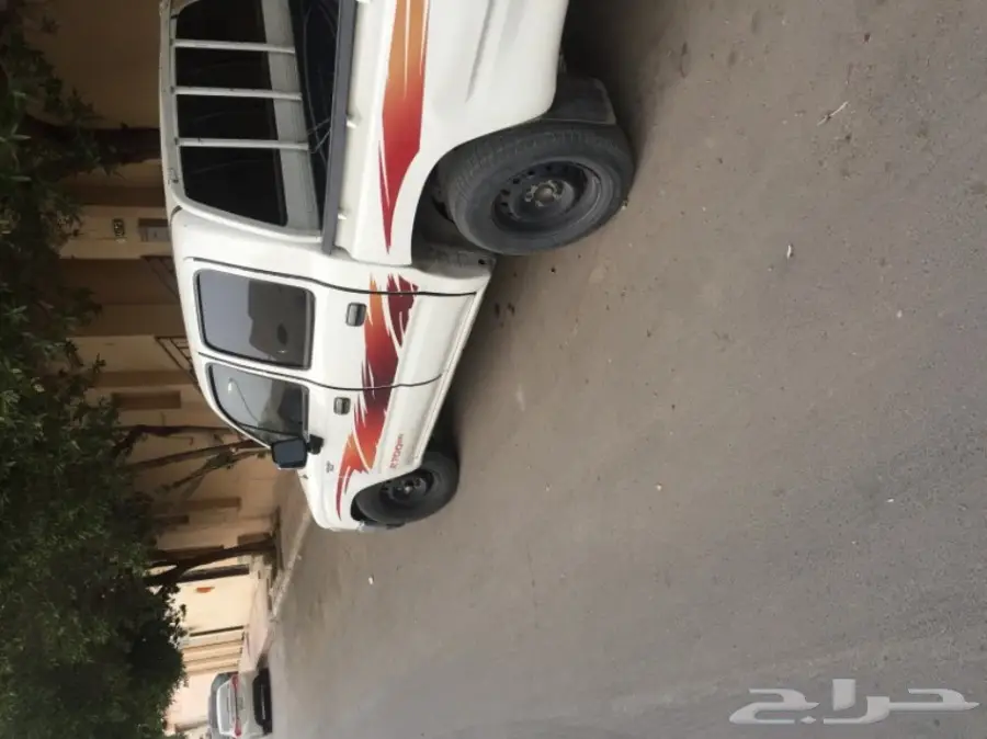 هايلوكس 2004 ممشى قليل  (image 1)