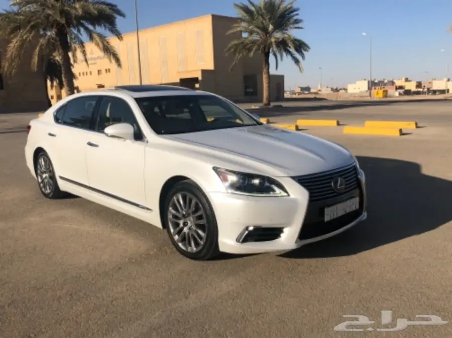 لكزس 460 لارج 2013 لؤلؤي نظيفه 