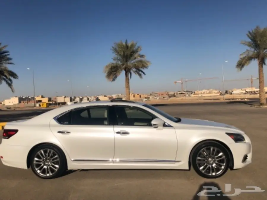 لكزس 460 لارج 2013 لؤلؤي نظيفه  (image 13)