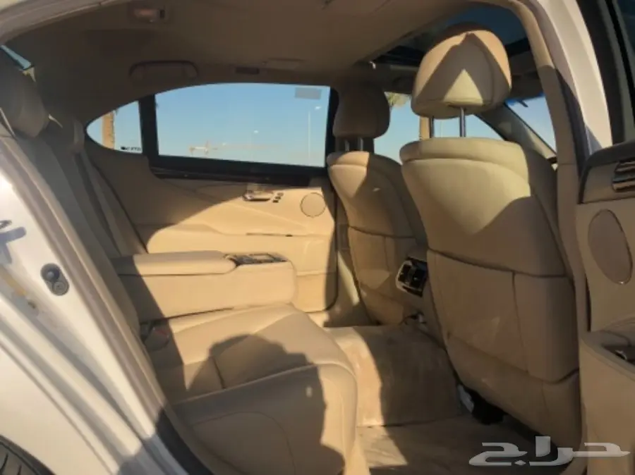 لكزس 460 لارج 2013 لؤلؤي نظيفه  (image 18)