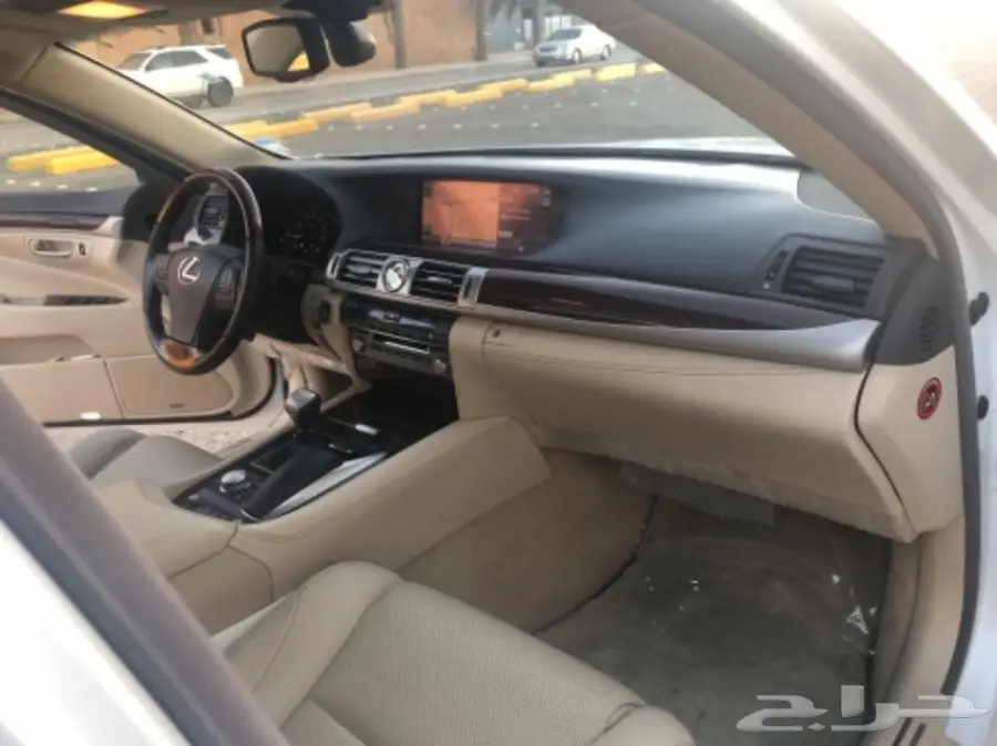 لكزس 460 لارج 2013 لؤلؤي نظيفه  (image 27)