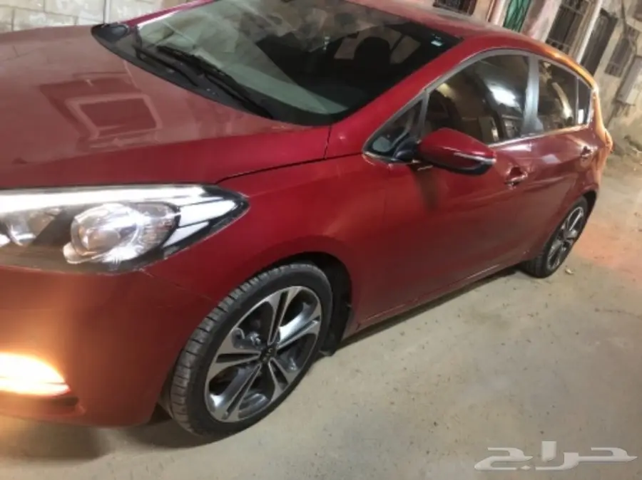 سيراتو 2016 هاتش باك فل كامل ماشيه 39 الف (image 8)