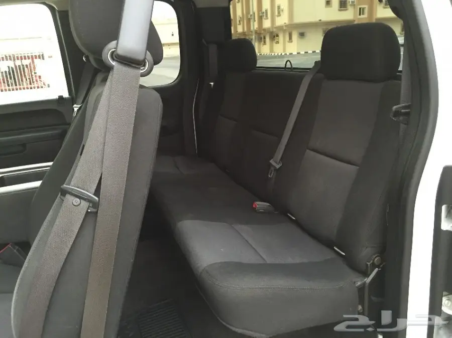 للبيع سلفرادو 2010 غمارة و نص ابيض (image 15)