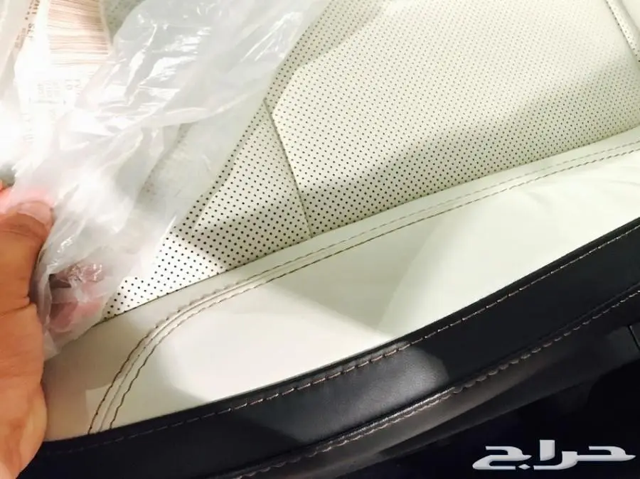 تشارجر - SXT 3 - فتحه جلد زينون - 2018 -سعودي (image 21)