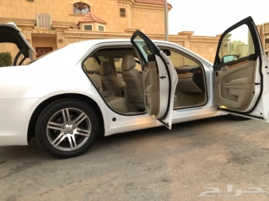 كرايسلر 2013 قمه في النظافه  (image 17)