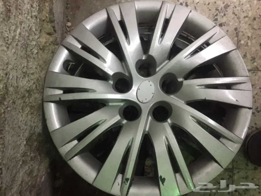 جنوط كامري سودا مقاس 16  (image 2)