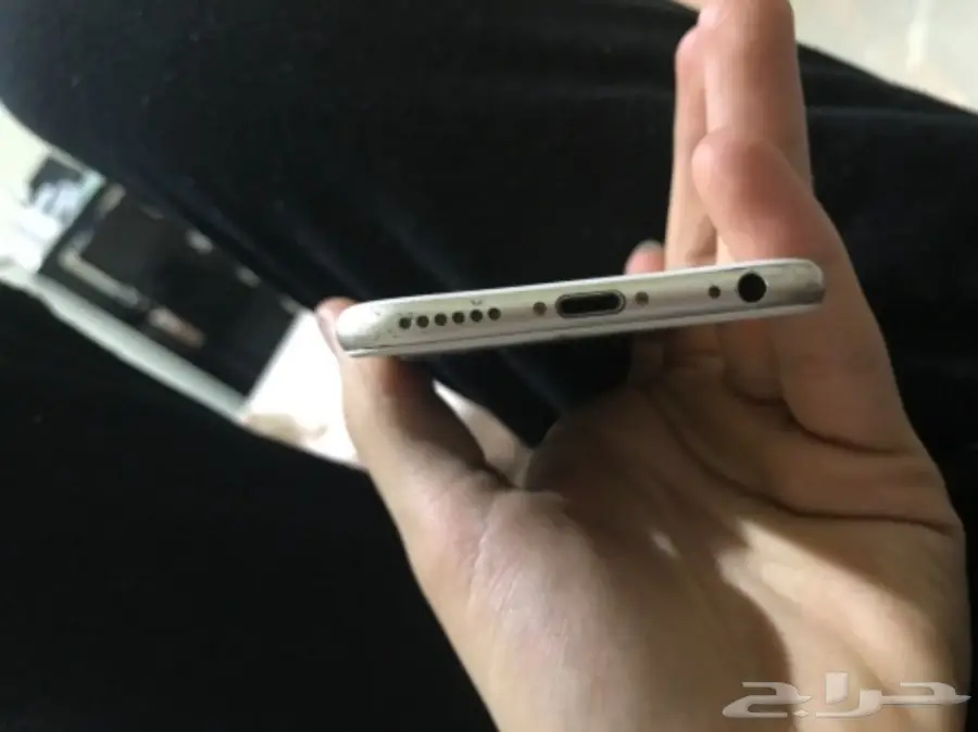 ايفون 6 مكسورة شاشته (image 1)