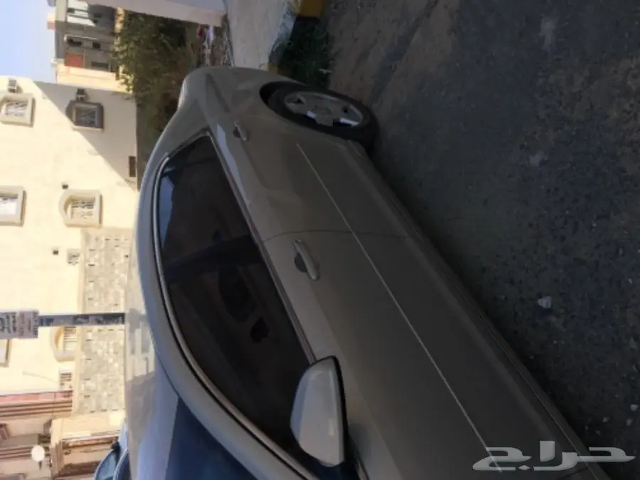 للبيع ماليبو2010 (image 5)