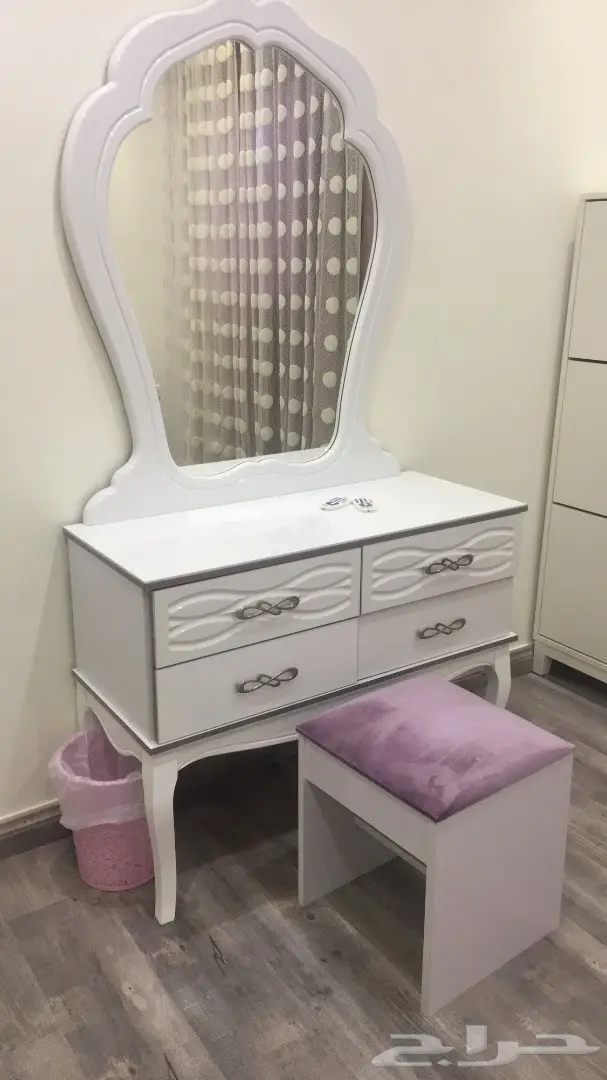 غرفة سرير شخص ونصف كاملة  (image 1)