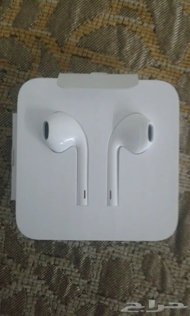 سماعات ايفون X جديدة