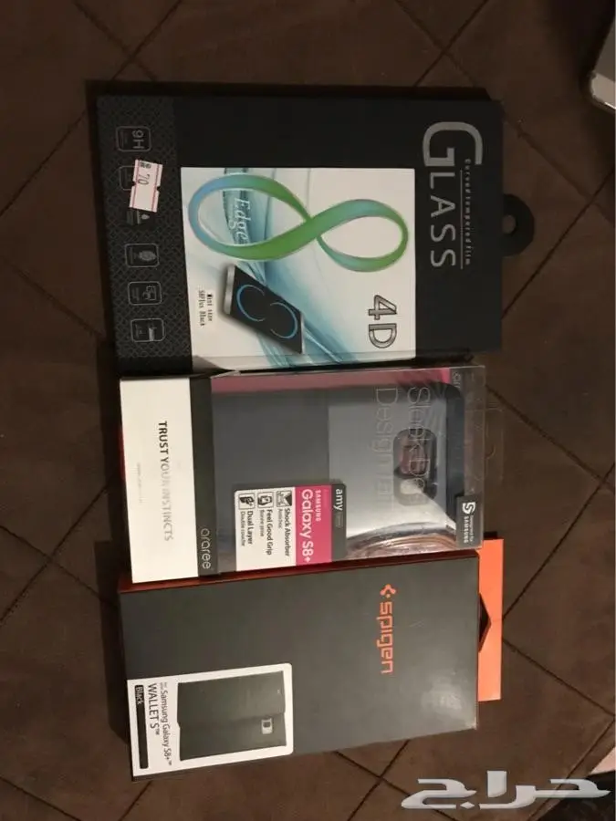 جرابات سامسونج مقطوعه من السوق