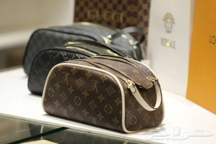 شنط رجالي موديلات فخمه (image 9)